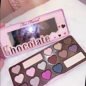 🍫TOO FACED CHOCOLATE BON BONS PALLET🍫